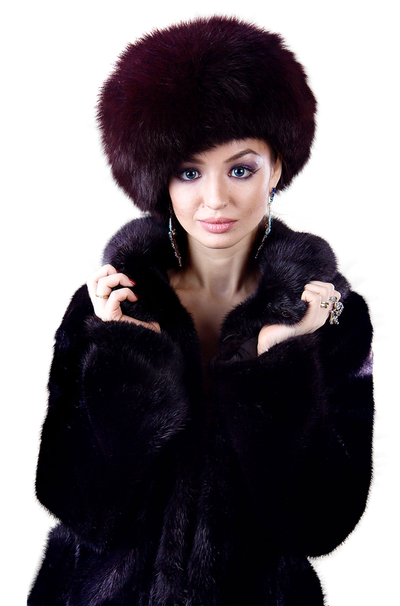 Beautiful Woman in Winter Clothes PNG Image